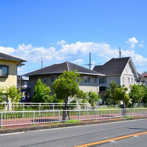敷地調査を行う当社はハウスメーカー様との取り引き実績多数